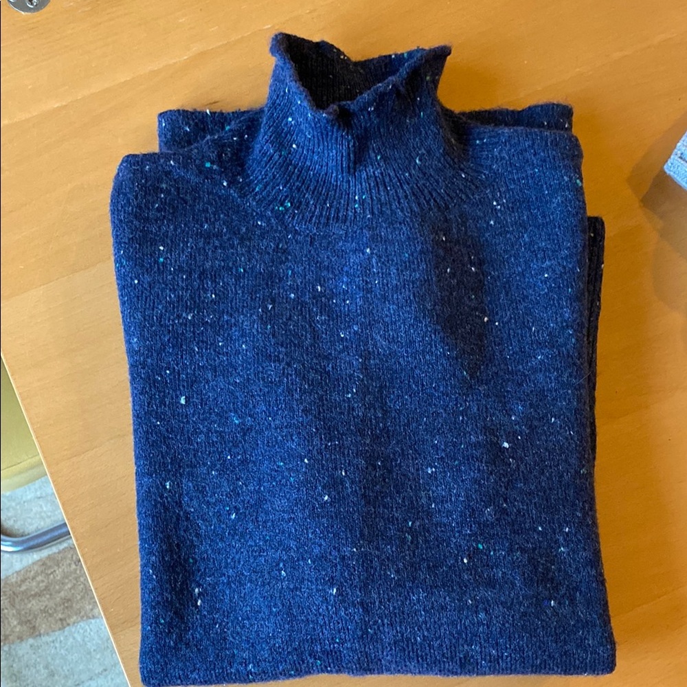 Women’s Navy Speckled Sweater LOFT size xs